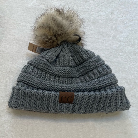 CC Beanie - Picture 4 of 7